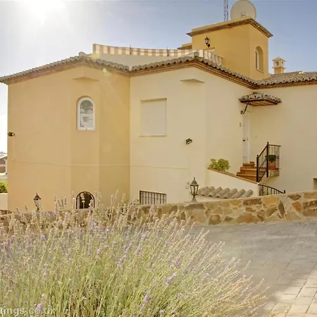 El Olivar De Punta Lara